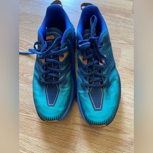 Hoka Speedgoat 4. 11D